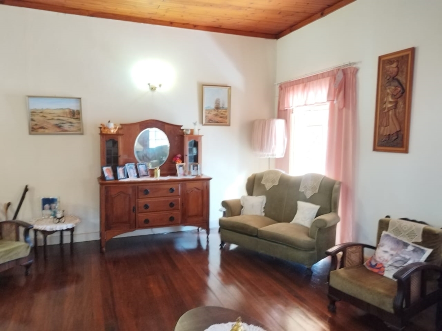 3 Bedroom Property for Sale in Sunnyridge Eastern Cape